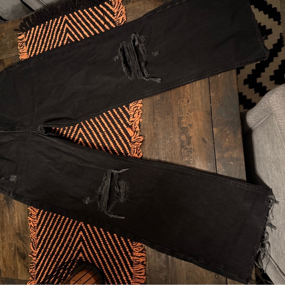 Zara Black Distressed Jeans Raw Hem Size 10 EUC - Picture 3 of 8
